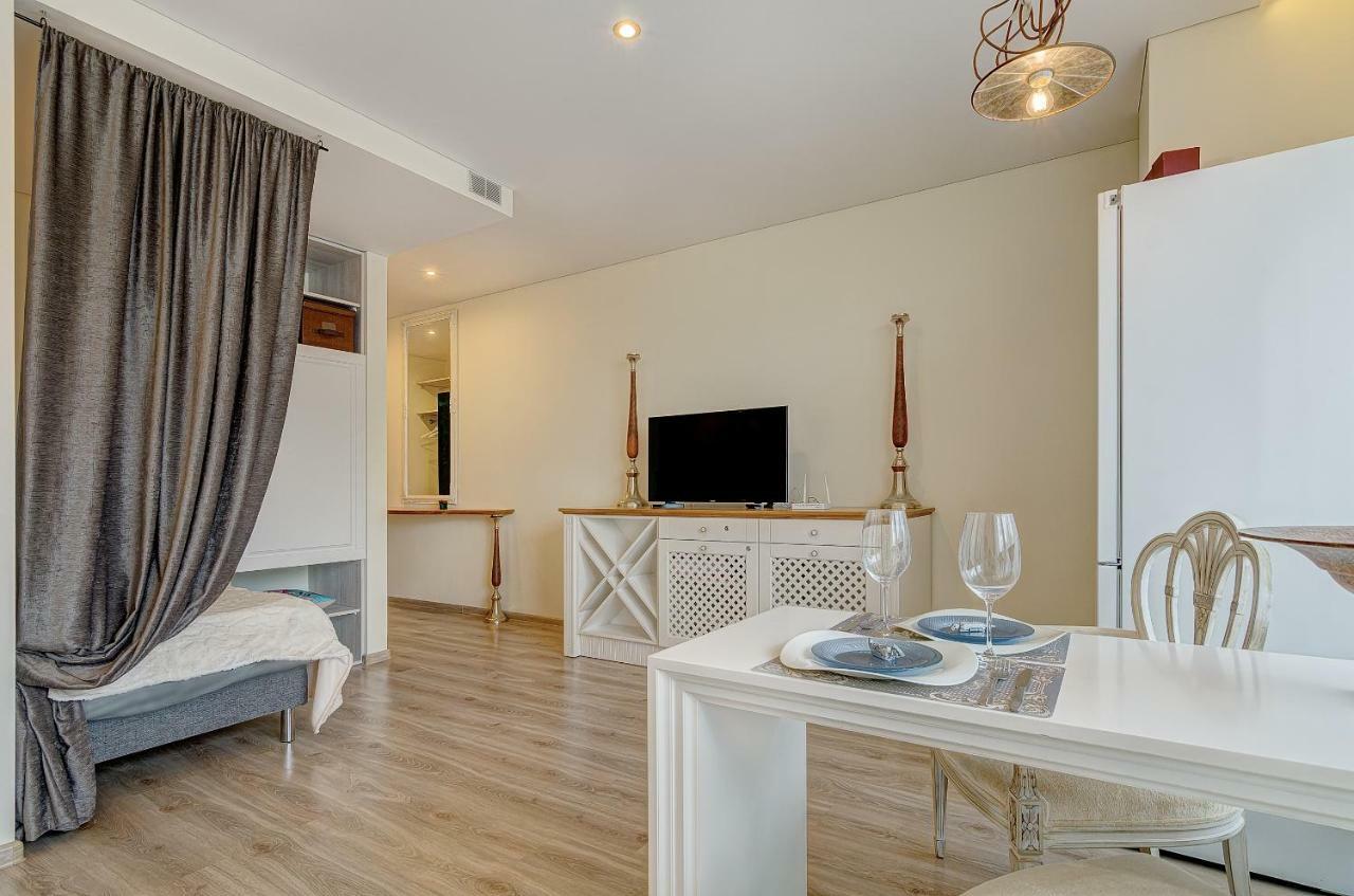 Bright Apartment Near Akropolis ヴィリニュス エクステリア 写真