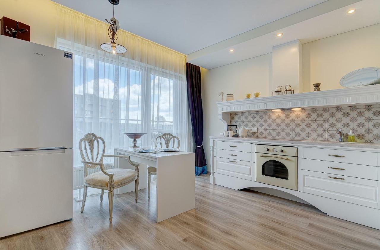 Bright Apartment Near Akropolis ヴィリニュス エクステリア 写真