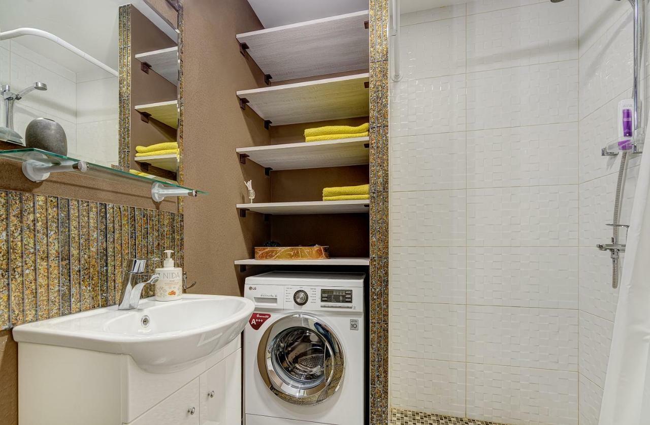 Bright Apartment Near Akropolis ヴィリニュス エクステリア 写真